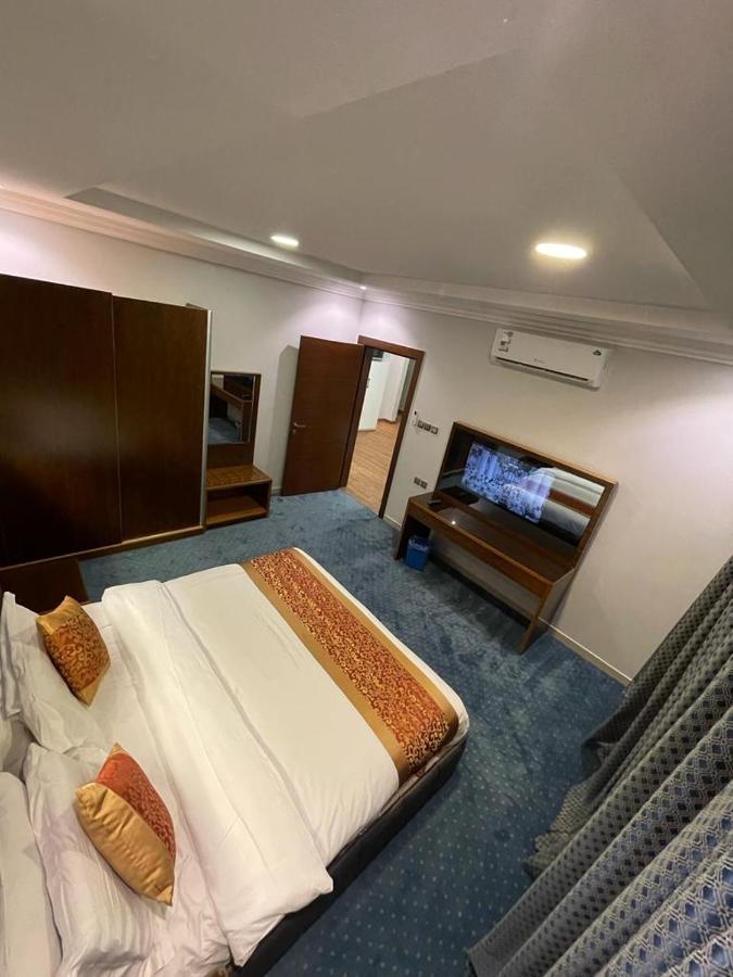 Aparthotel الماسم للأجنحة الفاخرة- الملك فهد - الرياض Riyadh