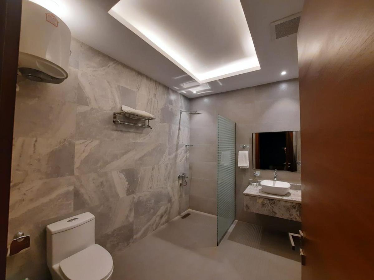 Aparthotel الماسم للأجنحة الفاخرة- الملك فهد - الرياض Riyadh