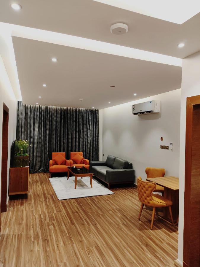 Aparthotel الماسم للأجنحة الفاخرة- الملك فهد - الرياض Riyadh