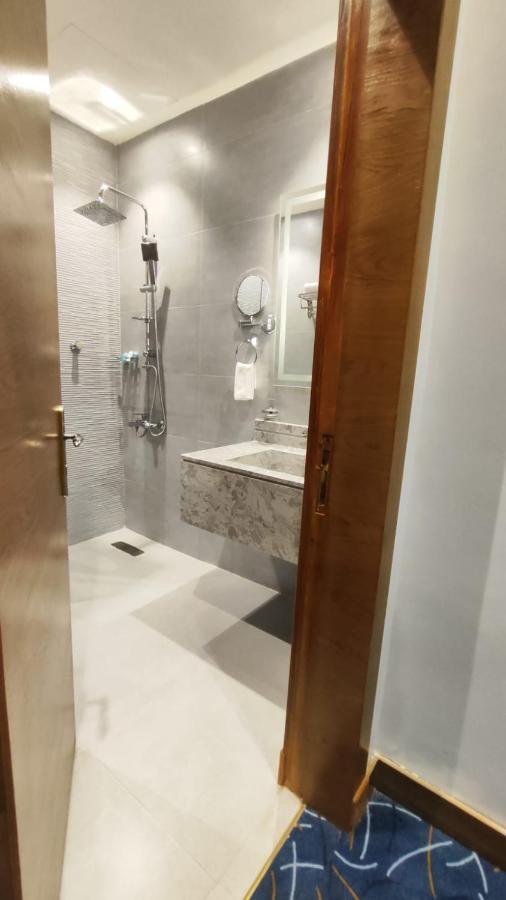 Aparthotel الماسم للأجنحة الفاخرة- الملك فهد - الرياض 3*