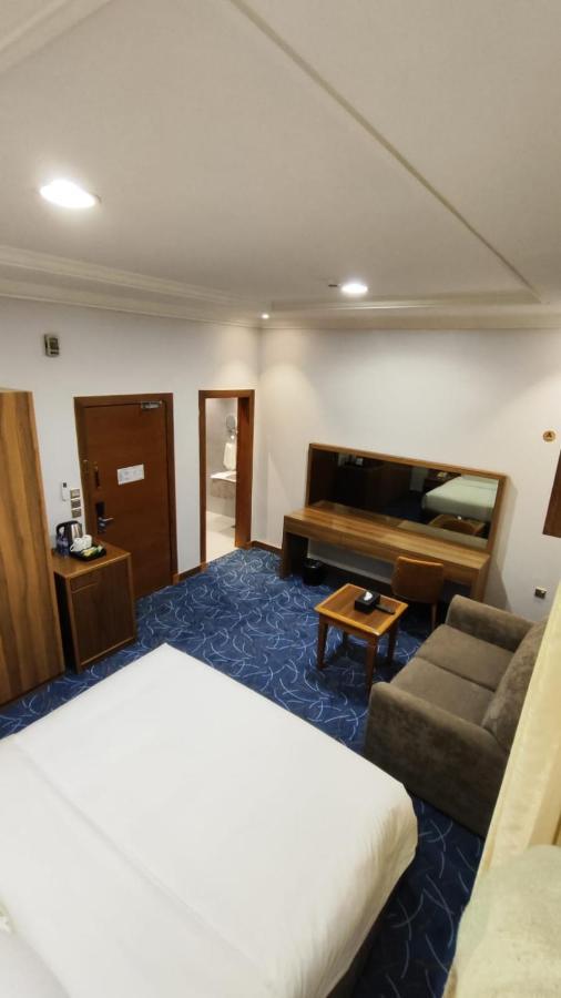 الماسم للأجنحة الفاخرة- الملك فهد - الرياض 3* Riyadh